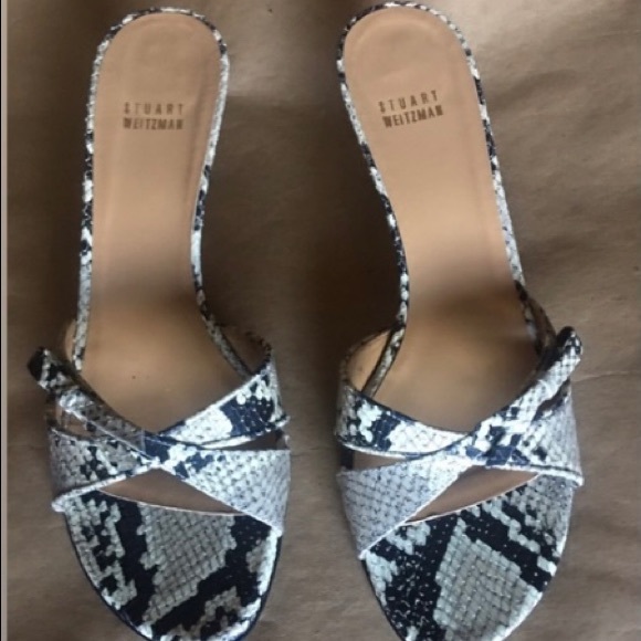 Stuart Weitzman python kitten heels size 10M - Picture 2 of 6
